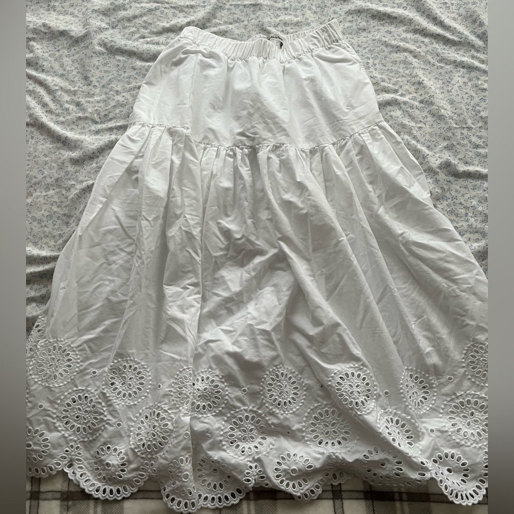 Abercrombie and Fitch White Maxi Skirt
